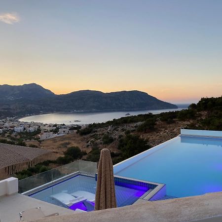 Renata'S Villas การ์ปาตอส ภายนอก รูปภาพ