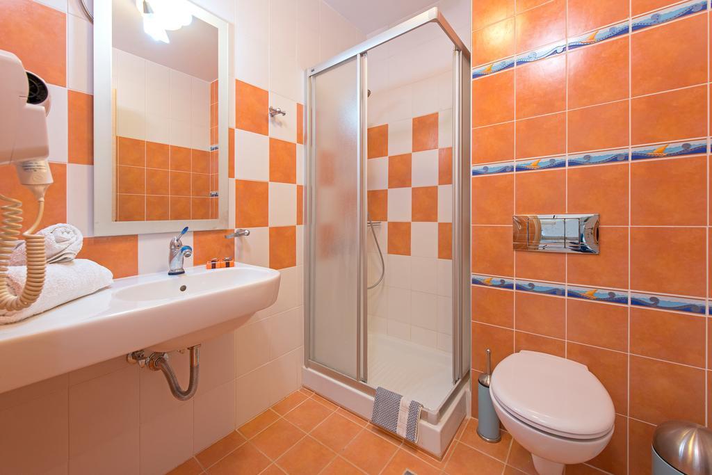 Renata'S Villas การ์ปาตอส ห้อง รูปภาพ