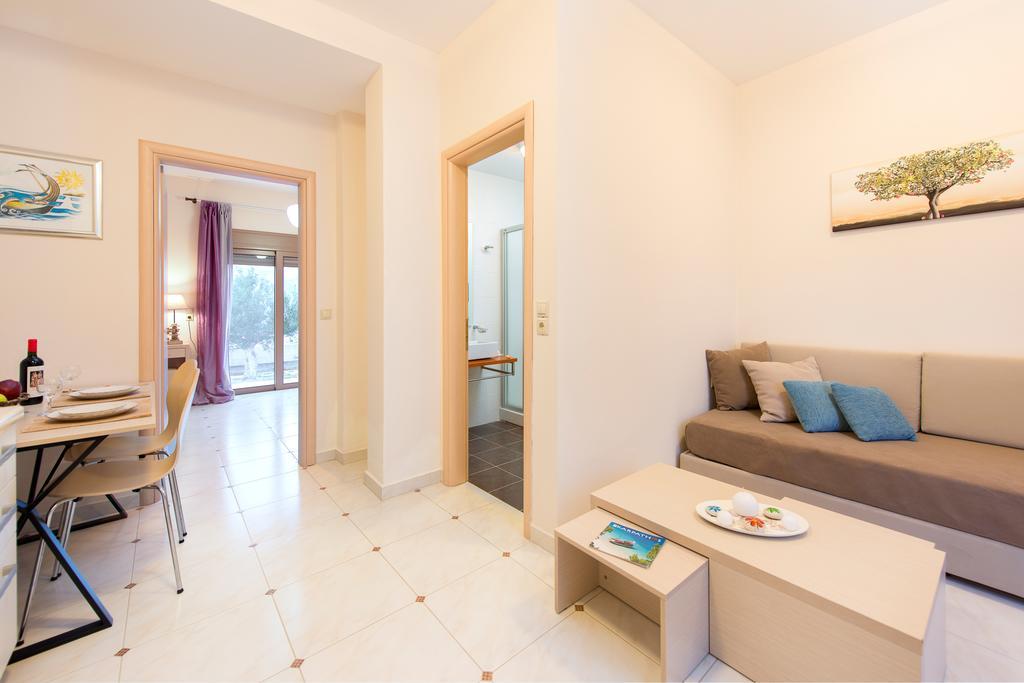 Renata'S Villas การ์ปาตอส ห้อง รูปภาพ