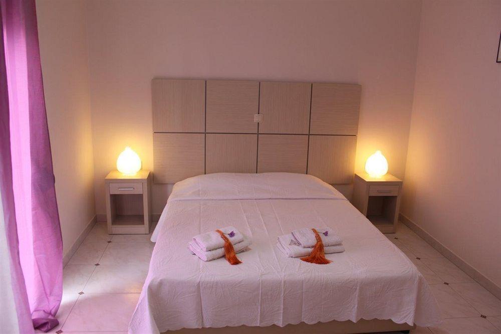 Renata'S Villas การ์ปาตอส ภายนอก รูปภาพ