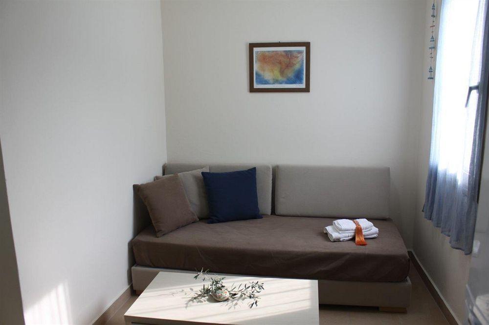 Renata'S Villas การ์ปาตอส ภายนอก รูปภาพ