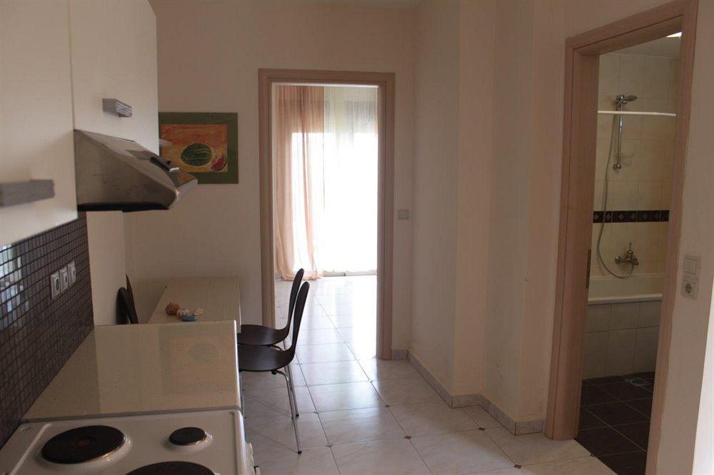 Renata'S Villas การ์ปาตอส ภายนอก รูปภาพ